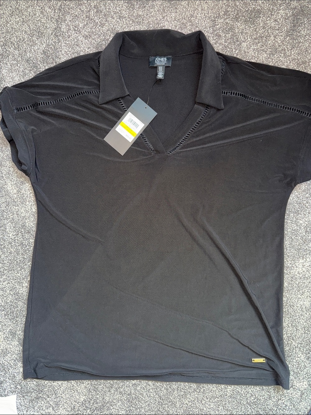 Jones New York Black Short Sleeve V-Neck Polo Top with Ladder Trim